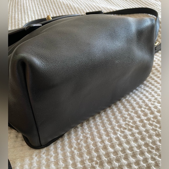 Vintage Coach Black Leather Backpack 9791 turnlock - Picture 11 of 14